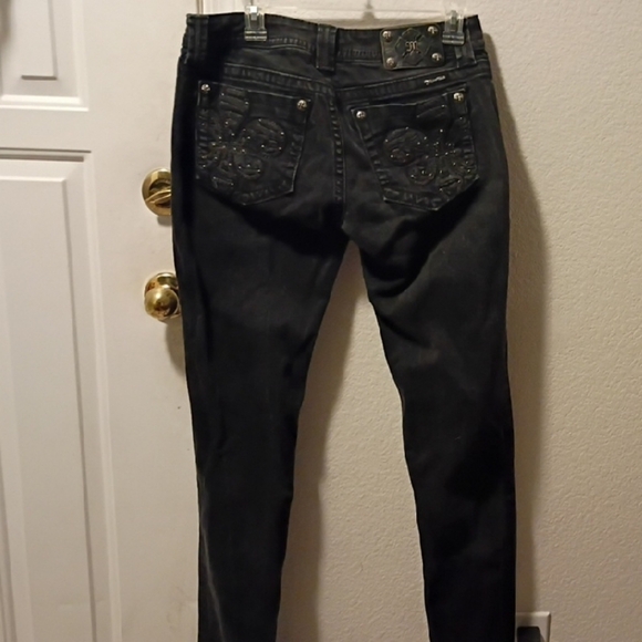 Miss Me Black Skinny Jeans with Embellished Fleur-de-Lis Pockets - Picture 2 of 4